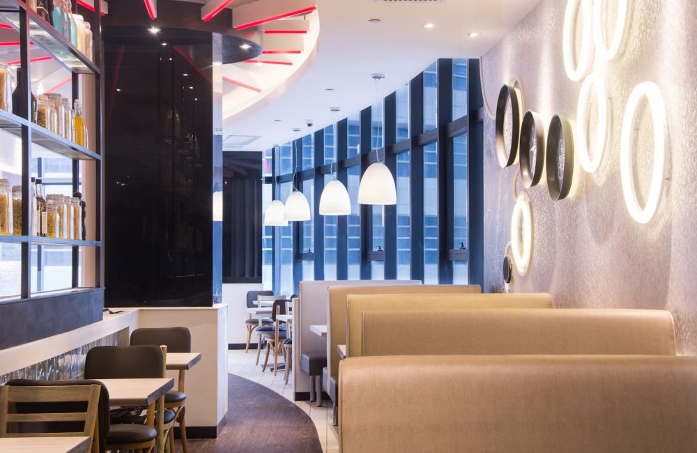 imgi_105_modern-restaurant_1127-2154